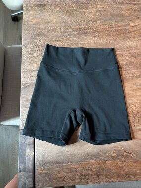 Form Core Shorts 5”